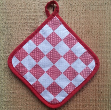 pannenlap - rood geblokt - 17 x 17 cm